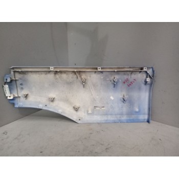 Recambio de moldura trasera cabina para man tgx 18.xxx referencia OEM IAM 81615100408  DERECHA