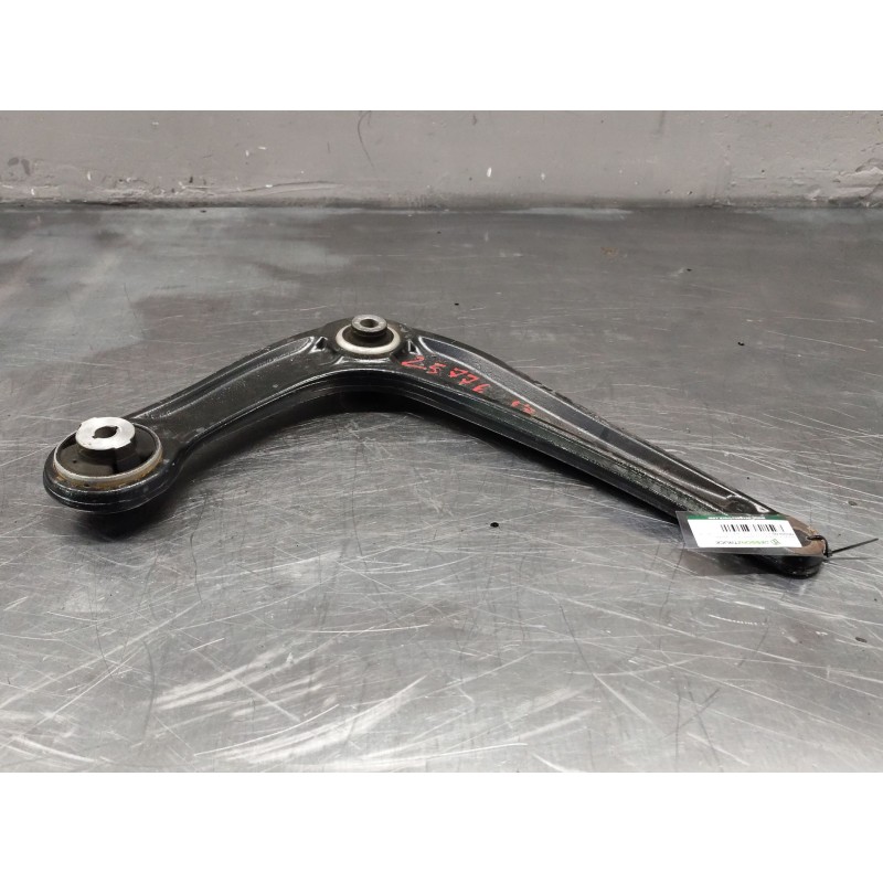 Recambio de brazo suspension inferior delantero izquierdo para toyota proace city furgoneta/monovolumen (bpz_) 1.5 d-4d 100 (bpz - Blanco