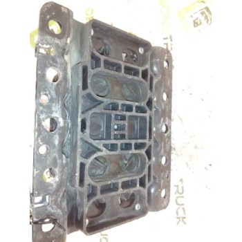 Recambio de soporte motor izquierdo para volvo fh xxx 12.8 diesel referencia OEM IAM 20723224 J260417 