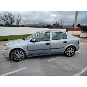 opel astra g berlina del año 2003