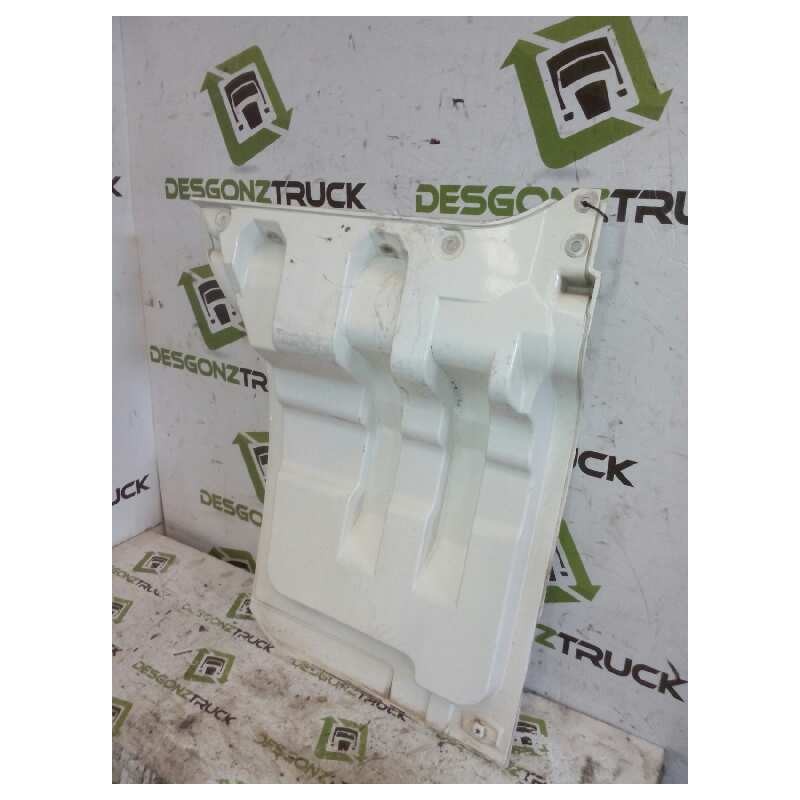 Recambio de moldura puerta delantera izquierda para man tg - a 18.460 fg / bb (e3/e4) m (largura mediana) referencia OEM IAM - Blanco 4