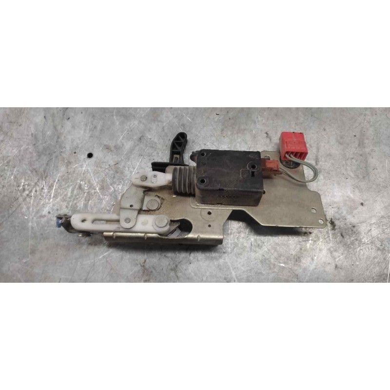 Recambio de motor cierre centralizado porton para citroën berlingo 1.9 800 d furg. referencia OEM IAM  DERECHO 2 PINS - Blanco 2
