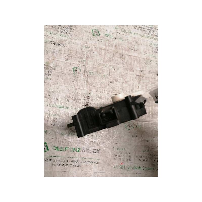 Recambio de motor apertura trampillas climatizador para toyota auris live referencia OEM IAM MF1138002810PLS 5 PINS - Blanco 2