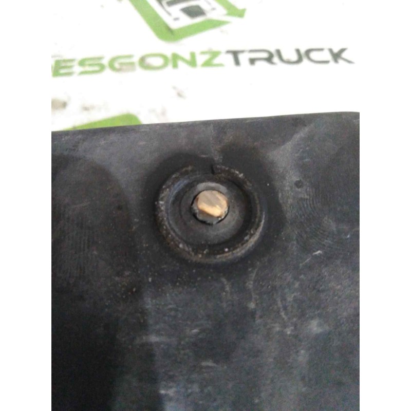 Recambio de piloto trasero izquierdo para iveco daily pr 3.0 diesel referencia OEM IAM  PILOTO UNIVERSAL CAMION - Blanco 3
