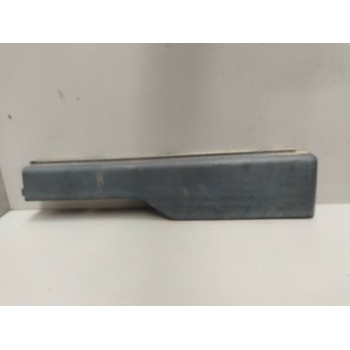 MOLDURA TRASERA CABINA 20530082 IZQUIERDA 