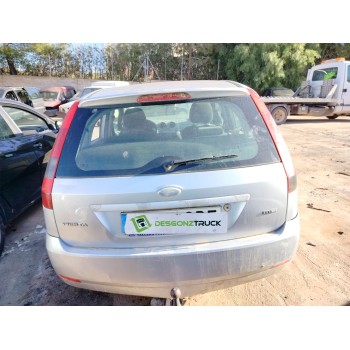 ford fiesta (cbk) del año 2004