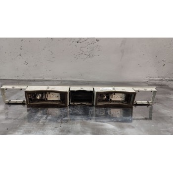 Recambio de luz interior para volkswagen t5 transporter/furgoneta combi city referencia OEM IAM  TRASERA 