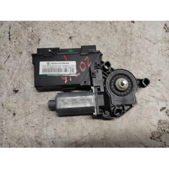 MOTOR ELEVALUNAS TRASERO IZQUIERDO 8E0959801A 9700105998101 