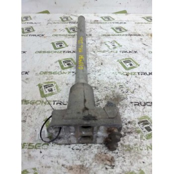 SOPORTE GUARDABARROS TRASERO DELANTERO IZQUIERDO 