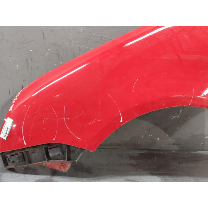 Recambio de aleta delantera izquierda para volkswagen polo (9n1) conceptline referencia OEM IAM - Rojo 3