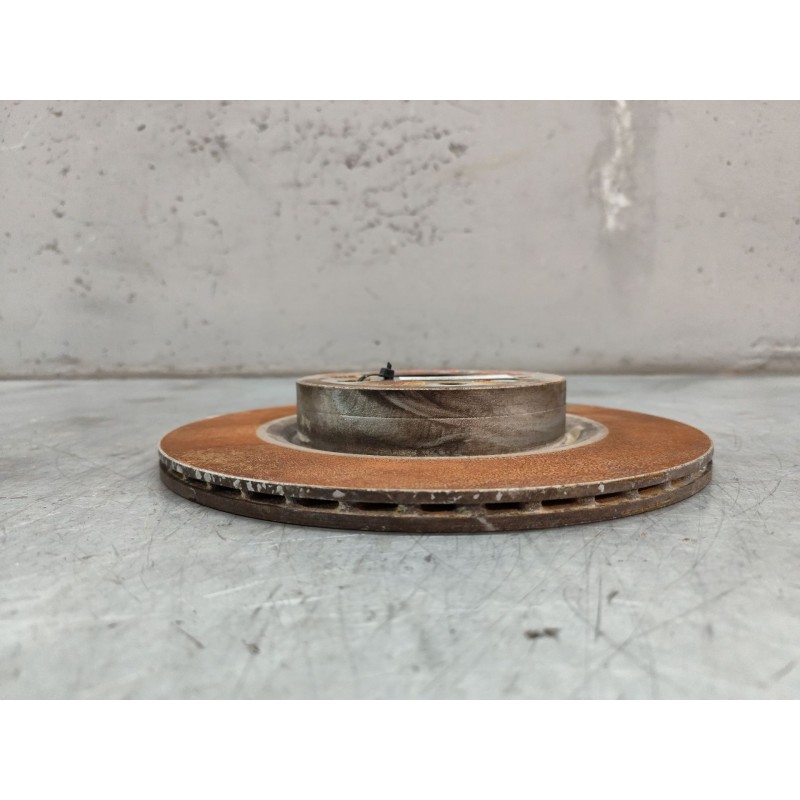 Recambio de disco freno trasero para renault austral tce 130 referencia OEM IAM - Negro 3