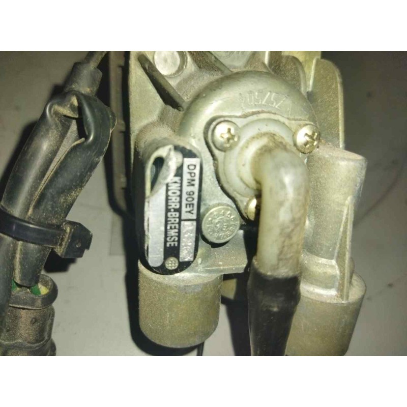 Recambio de palanca freno de mano para iveco stralis (as) fsa t / fp lt 4x2 gran espacio referencia OEM IAM DPM90EY 03263 KNORR- 3