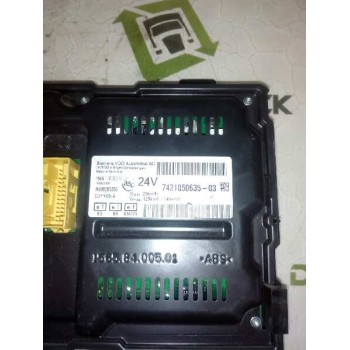 Recambio de cuadro instrumentos para renault premium route 2006 fas 4x2 larga distancia referencia OEM IAM 7421050635  