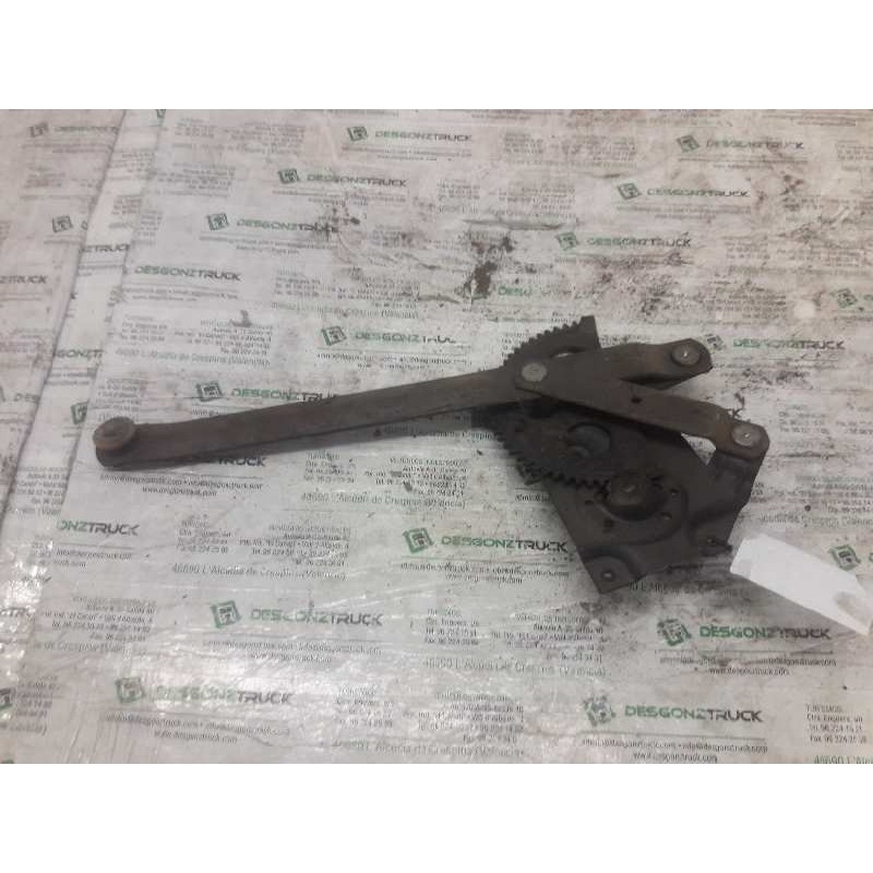 Recambio de elevalunas trasero izquierdo para bmw serie 5 (e28) 525i referencia OEM IAM  MANUAL 2