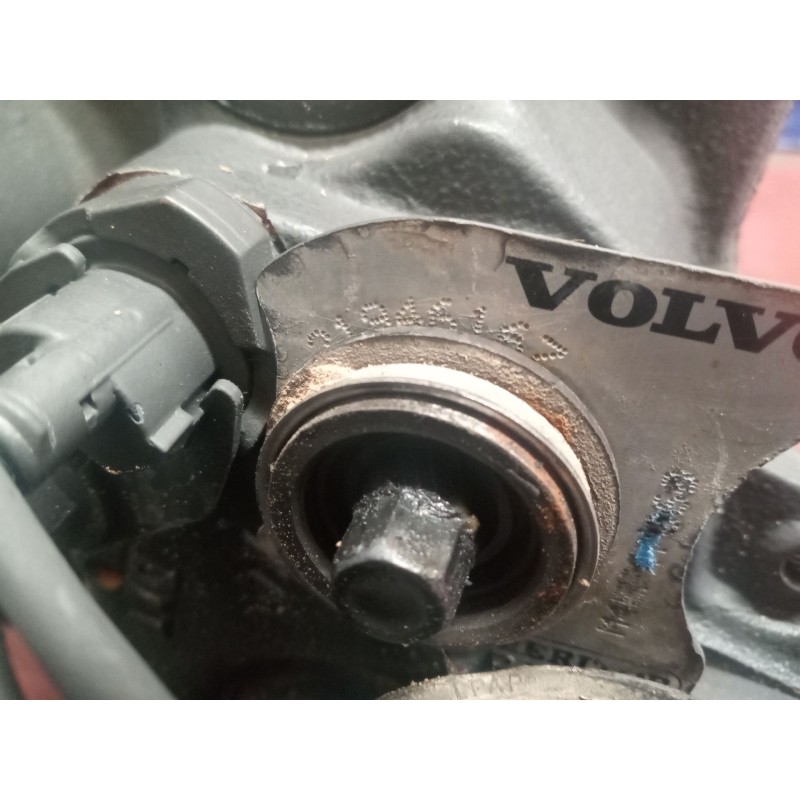 Recambio de pinza freno trasera derecha para volvo fh 500 referencia OEM IAM 21946167 - Blanco 3