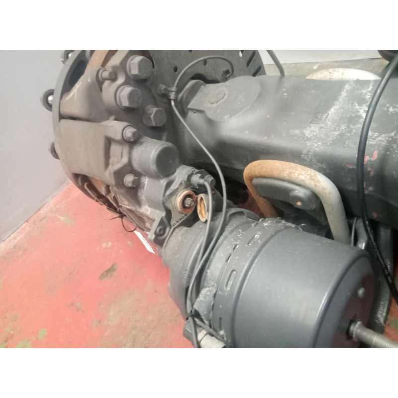 Recambio de pinza freno trasera izquierda para volvo fh 500 referencia OEM IAM 21946167 - Blanco 2