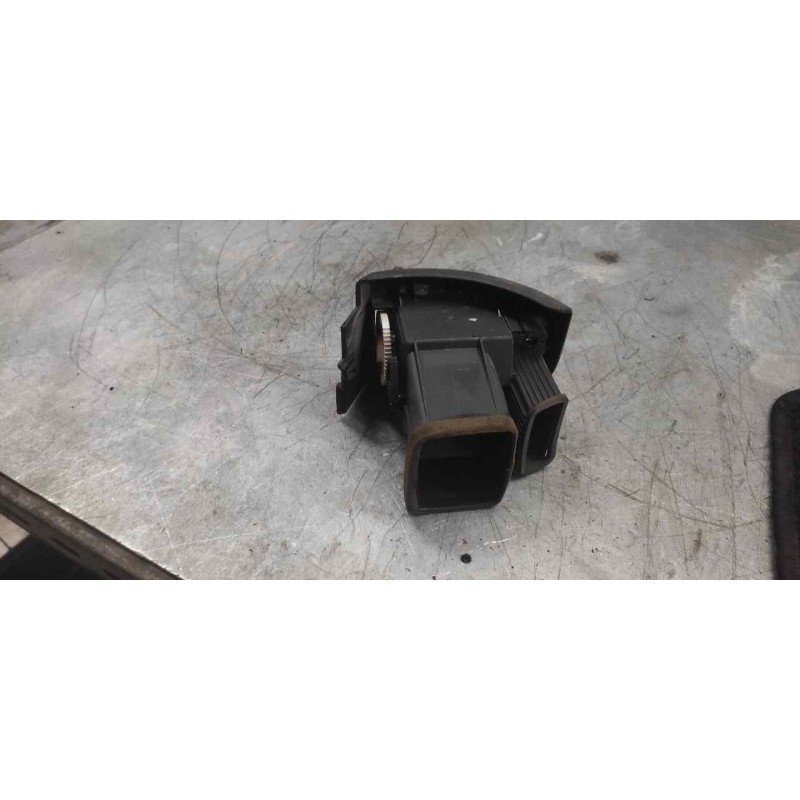 Recambio de difusor calefaccion para opel zafira a club referencia OEM IAM 90561076 2