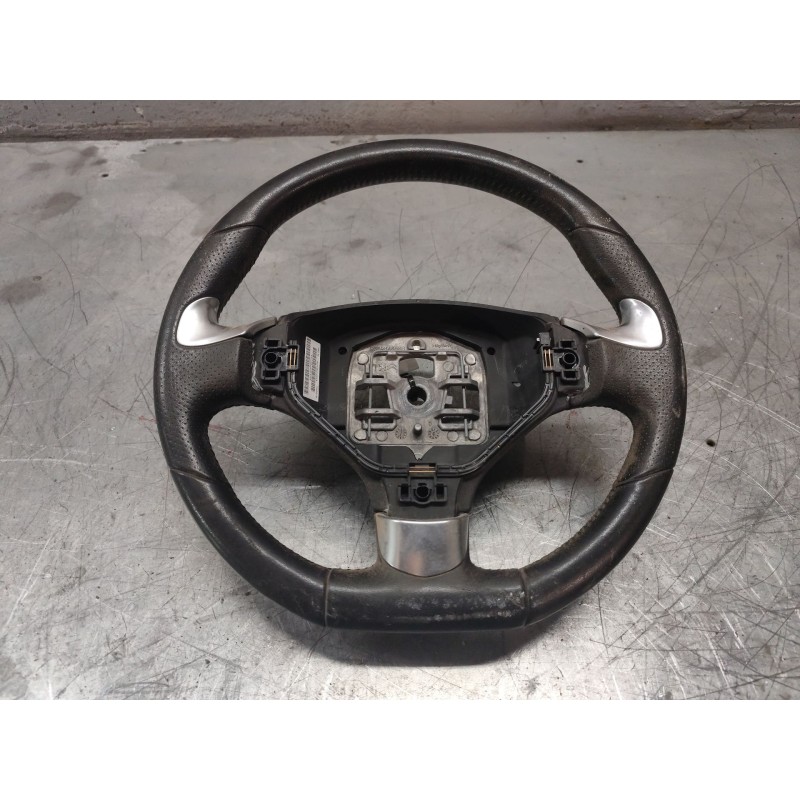 Recambio de volante para peugeot 5008 referencia OEM IAM   