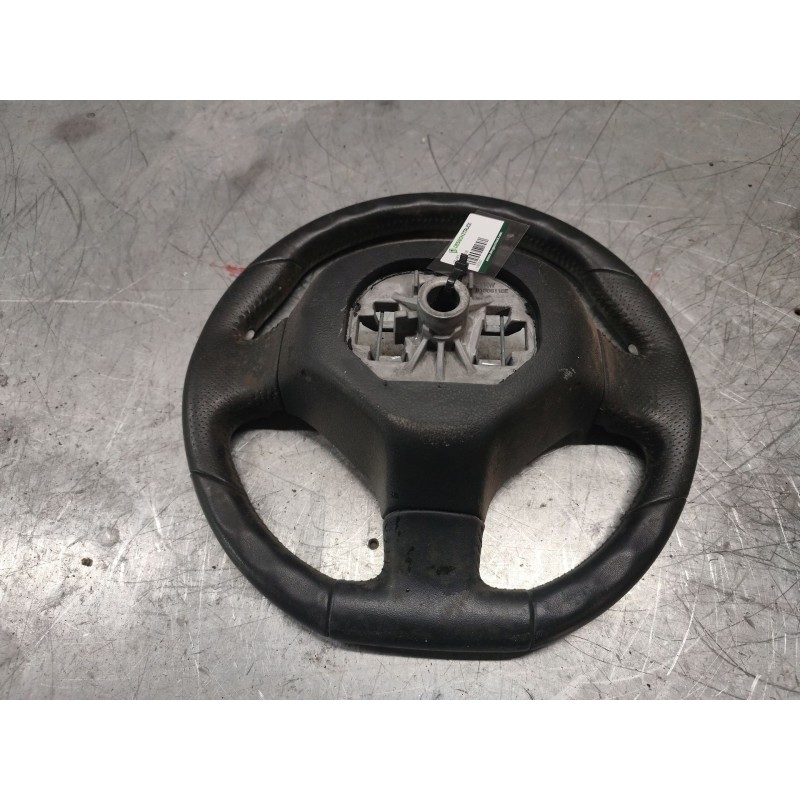 Recambio de volante para peugeot 5008 referencia OEM IAM 2