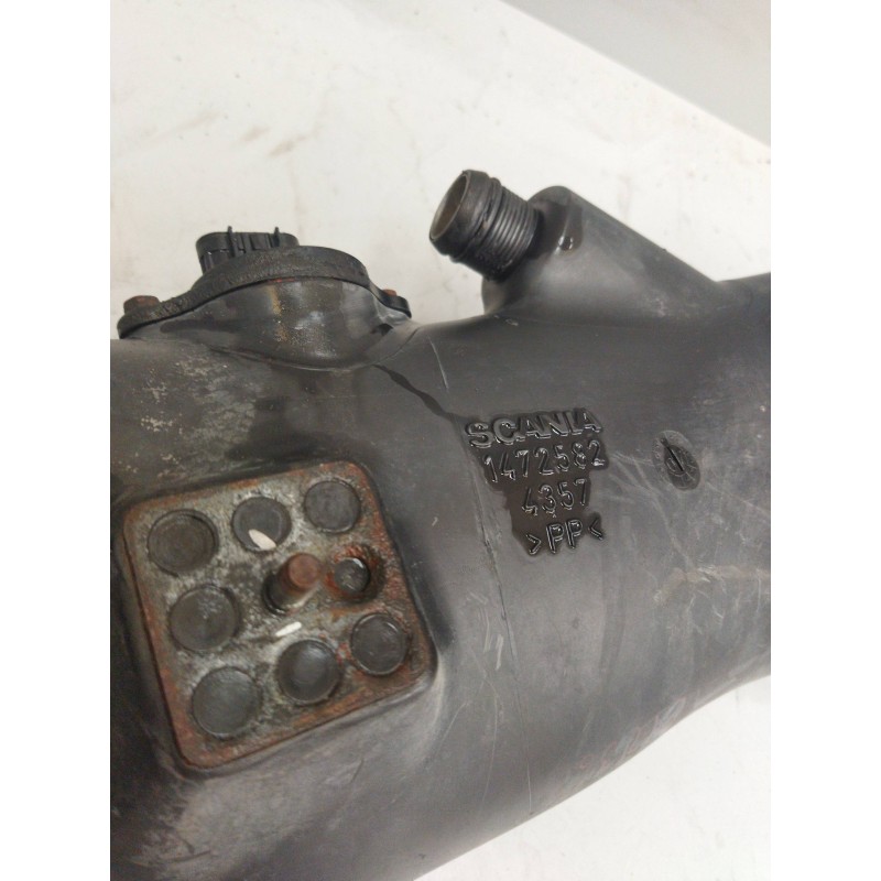 Recambio de tubo admision para scania serie p/g/r (l-clase) 11.7 diesel referencia OEM IAM 1472582 - Blanco 2