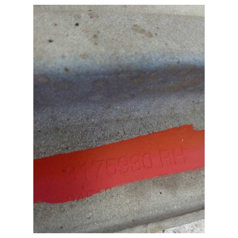 Recambio de moldura trasera cabina para volvo fh 440 12.8 diesel referencia OEM IAM 3175930 PARTE DERECHA - Amarillo 3