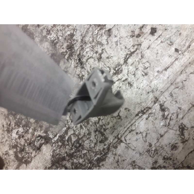 Recambio de soportes de parasoles para bmw serie 3 berlina (e46) 320d referencia OEM IAM  IZQUIERDO - Negro 2