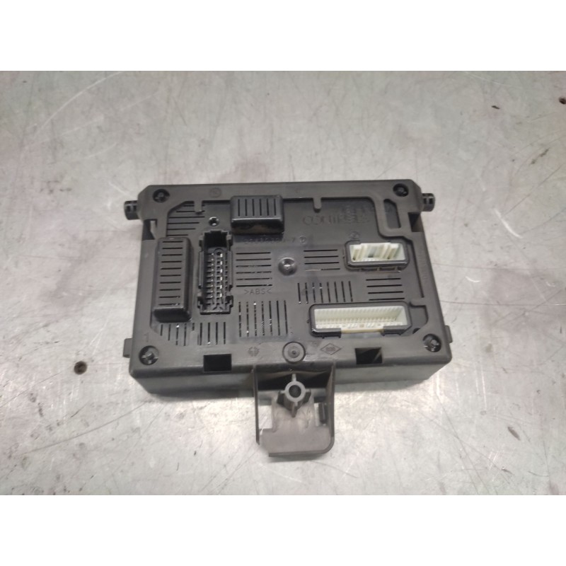 Recambio de modulo electronico para renault clio iii grandtour (kr0/1_) 1.5 dci (kr0f) referencia OEM IAM 8200652285A  