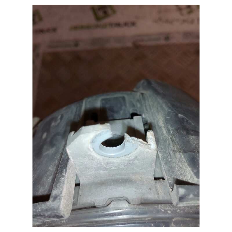Recambio de faro izquierdo para iveco stralis (as) fsa t / fp lt 4x2 gran espacio referencia OEM IAM 504032148 FARO LARGO ALCANC - Blanco 2
