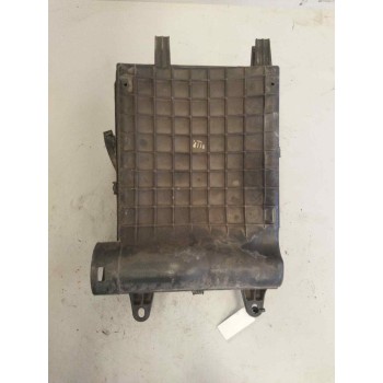 Recambio de filtro aire para renault mascott 3.0 diesel referencia OEM IAM 5010317945 5010317658 