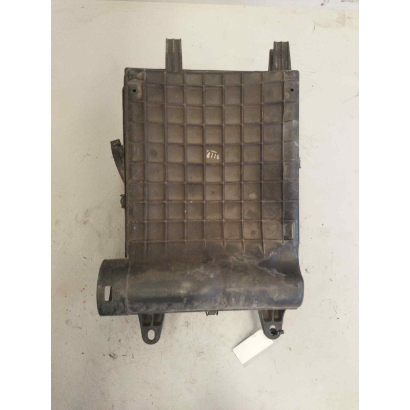 Recambio de filtro aire para renault mascott 3.0 diesel referencia OEM IAM 5010317945 5010317658 - Blanco 2