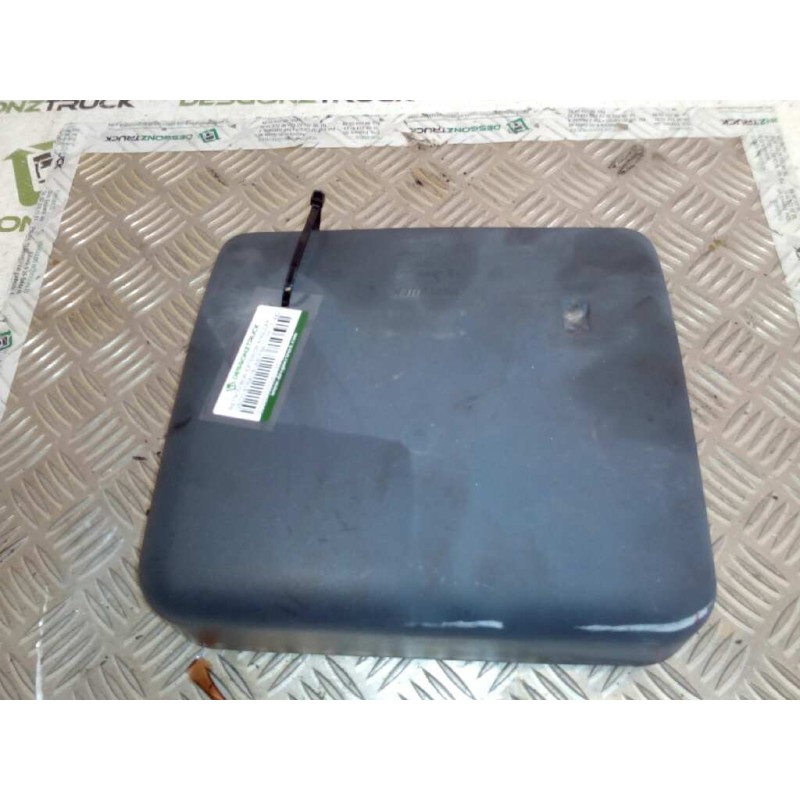 Recambio de retrovisor exterior angular para iveco stralis (as) fsa t / fp lt 4x2 gran espacio referencia OEM IAM 98472973