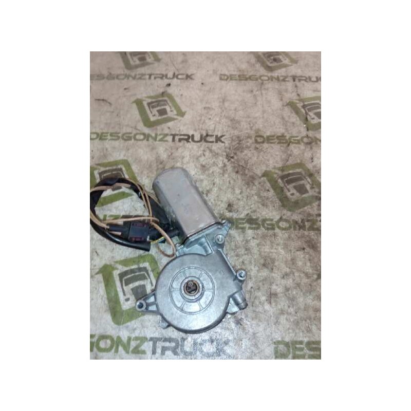 Recambio de motor elevalunas delantero derecho para renault magnum ab 2005 cabina adel.tractor semirr. gv  4x2 4xx.18 gran espac - Blanco 2