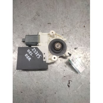 MOTOR ELEVALUNAS DELANTERO DERECHO 0130822214 