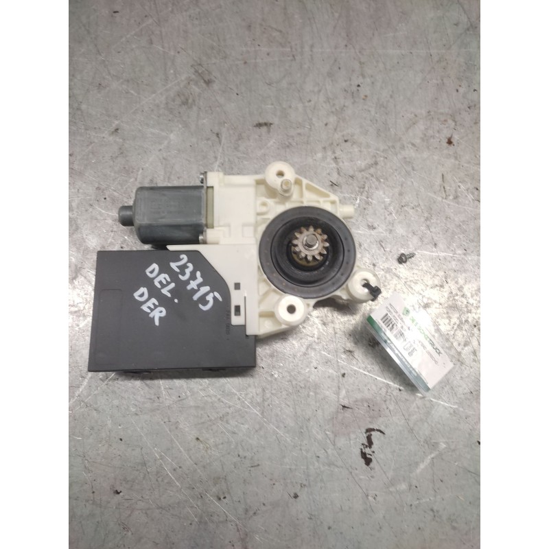 Recambio de motor elevalunas delantero derecho para ford focus berlina (cap) ambiente (d) referencia OEM IAM 0130822214  