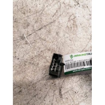Recambio de warning para land rover discovery (lt) td5 referencia OEM IAM   5 PINS