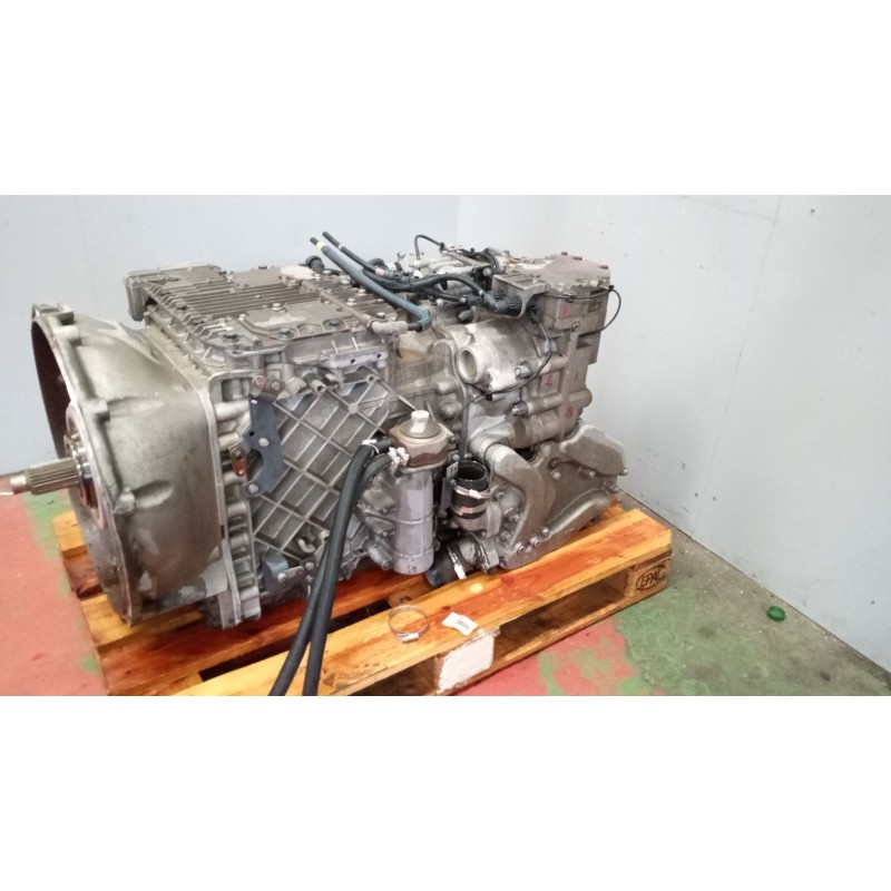 Recambio de caja cambios para renault magnum ab diesel referencia OEM IAM AT2412D 1100173109 3190585