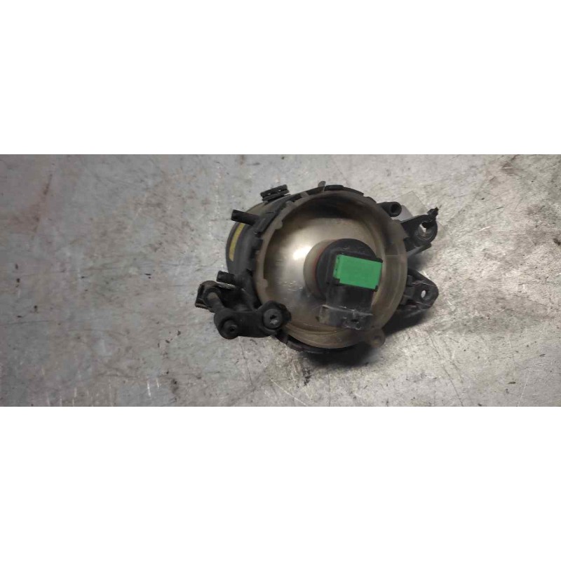 Recambio de faro antiniebla derecho para volvo c30 d5 kinetic referencia OEM IAM   2 PINS - Negro 3