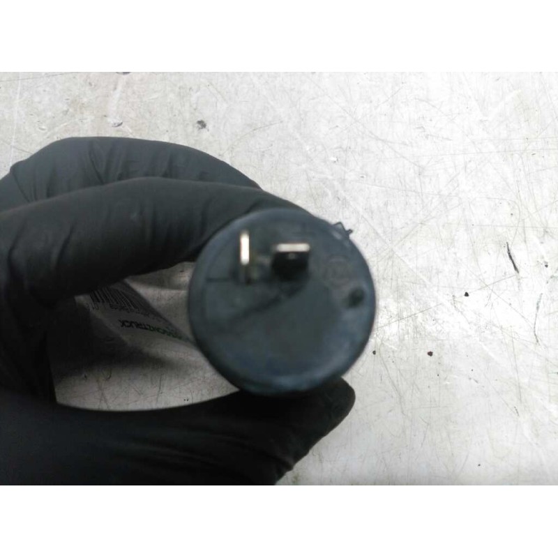Recambio de bomba limpia para opel kadett e california berlina referencia OEM IAM - Rojo 2