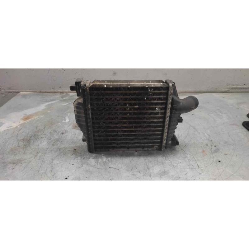 Recambio de intercooler para mercedes-benz vito (w638) combi 110 d euro 2 (638.174) referencia OEM IAM 6385012301 - Blanco 3