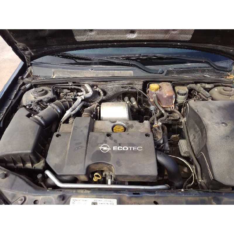 OPEL VECTRA C BERLINA