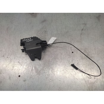 CERRADURA MALETERO / PORTON 