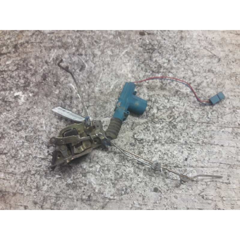Recambio de cerradura puerta delantera izquierda para tata telcosport referencia OEM IAM 0499 2 PINS 2