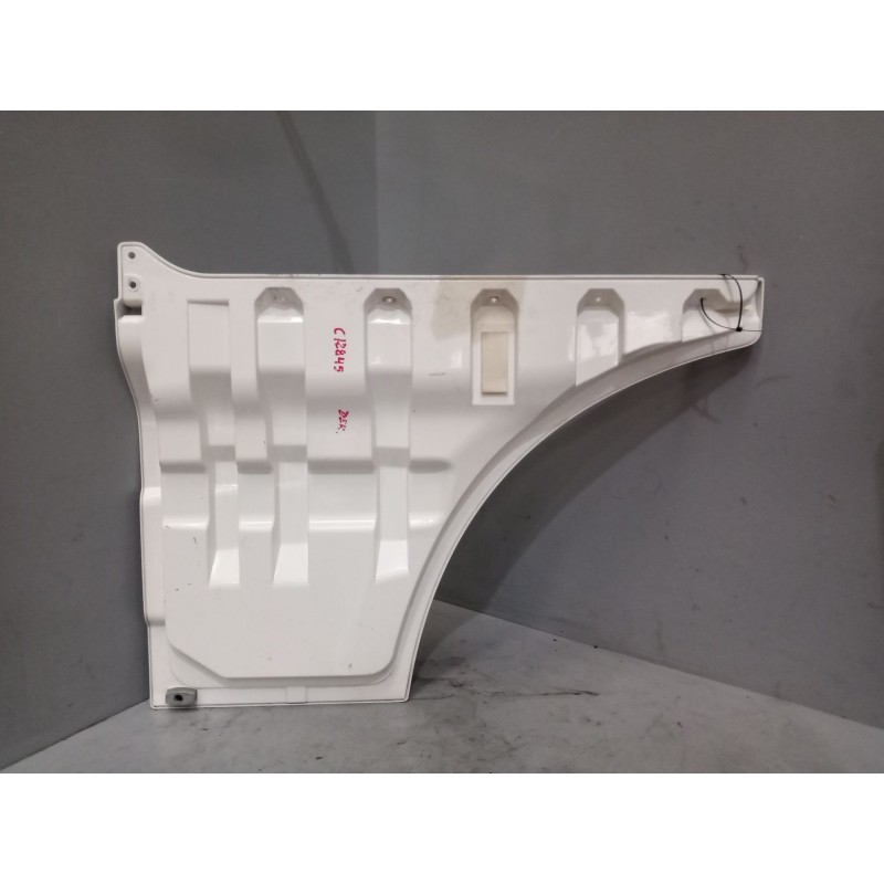Recambio de moldura puerta delantera derecha para man tgx 18.480 12.4 diesel referencia OEM IAM 81626100018 - Blanco 2