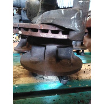 Recambio de buje delantero para nissan cabstar e 3.0 diesel referencia OEM IAM   