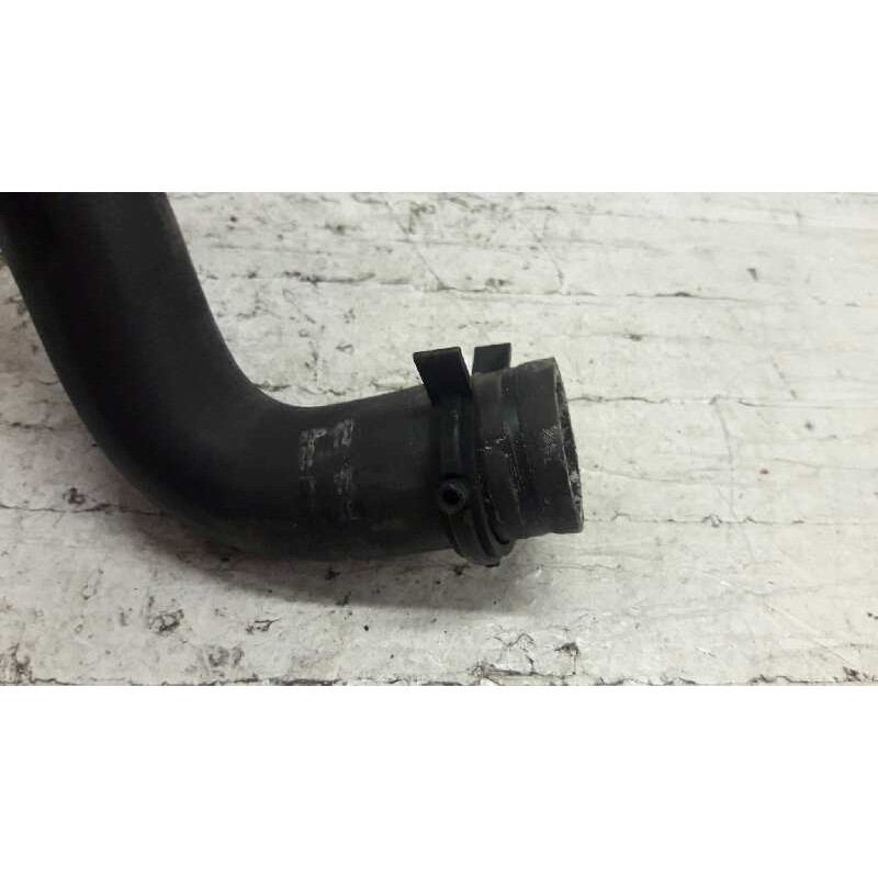 Recambio de manguera de agua para kia carnival ii 2.9 cdri ex referencia OEM IAM - Azul 3