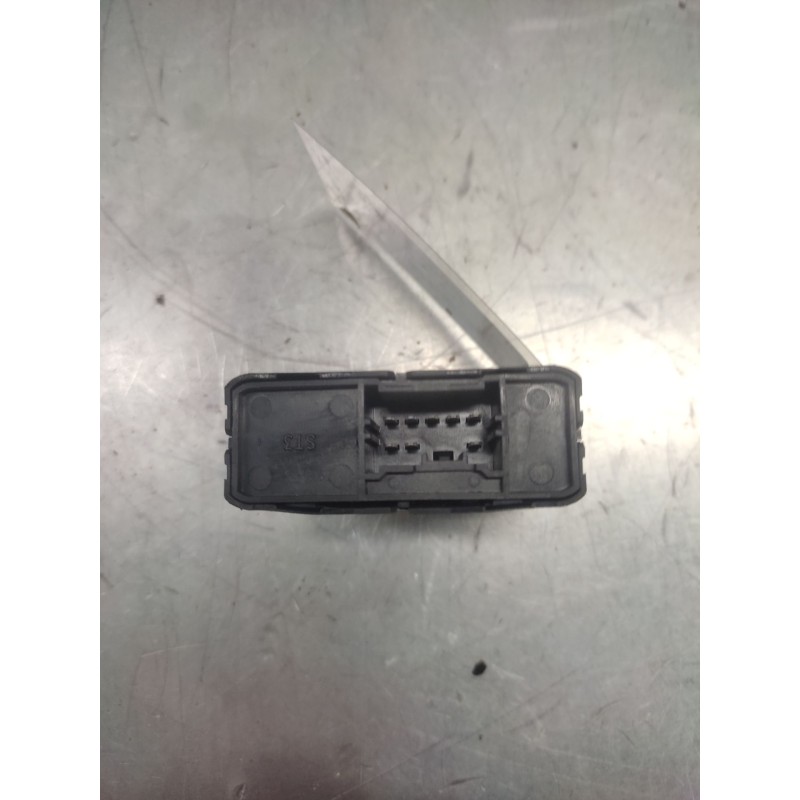 Recambio de boton antiniebla para mg mg zs zs 120 referencia OEM IAM  8 PINS - Verde 2