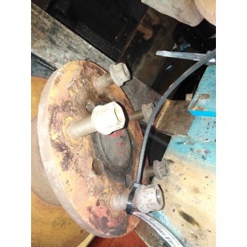 Recambio de buje delantero para nissan cabstar e 3.0 diesel referencia OEM IAM   
