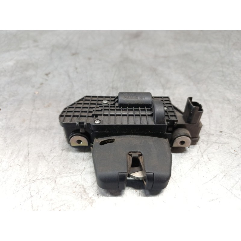 Recambio de cerradura maletero / porton para peugeot 5008 referencia OEM IAM  3 PINS 