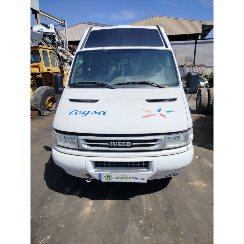 IVECO DAILY III AUTOBÚS