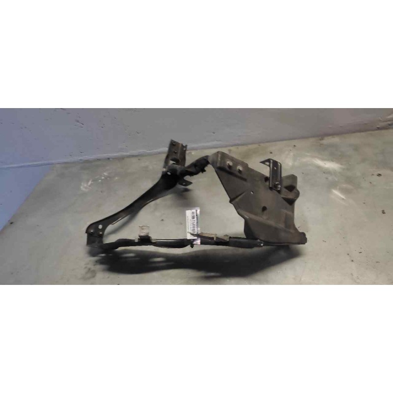 Recambio de soporte faro derecho para mercedes-benz clase e (w212) familiar referencia OEM IAM   